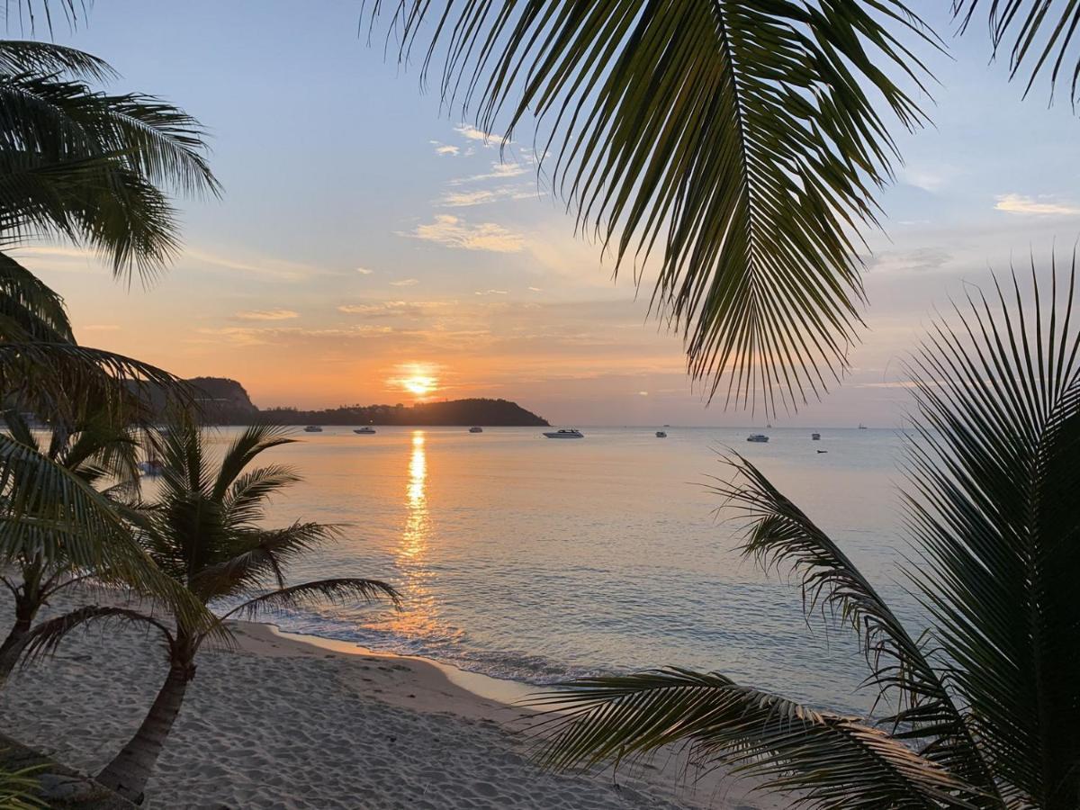 Villa Sunset Lagoon | Rihanna 2 *
